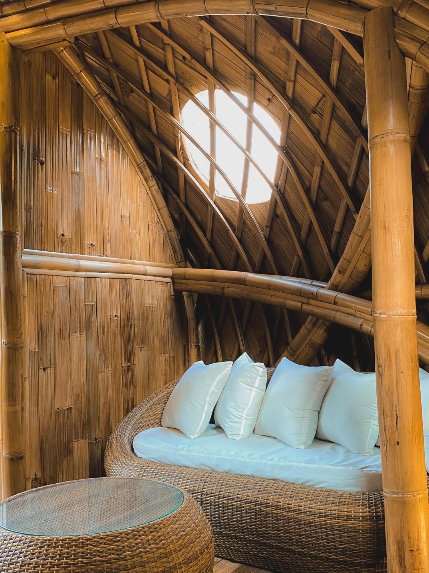 Alamvaya Bali Bamboo House Villa Сидемен Екстериор снимка