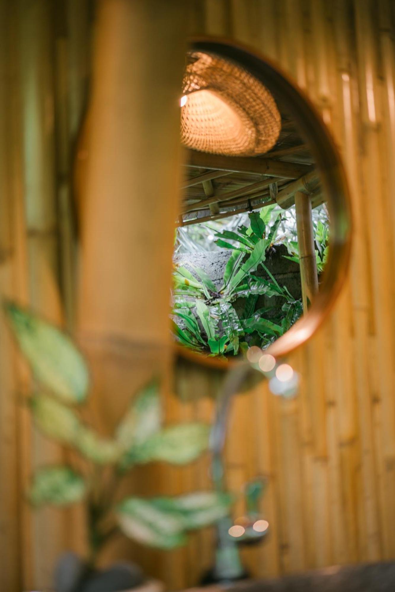 Alamvaya Bali Bamboo House Villa Сидемен Екстериор снимка