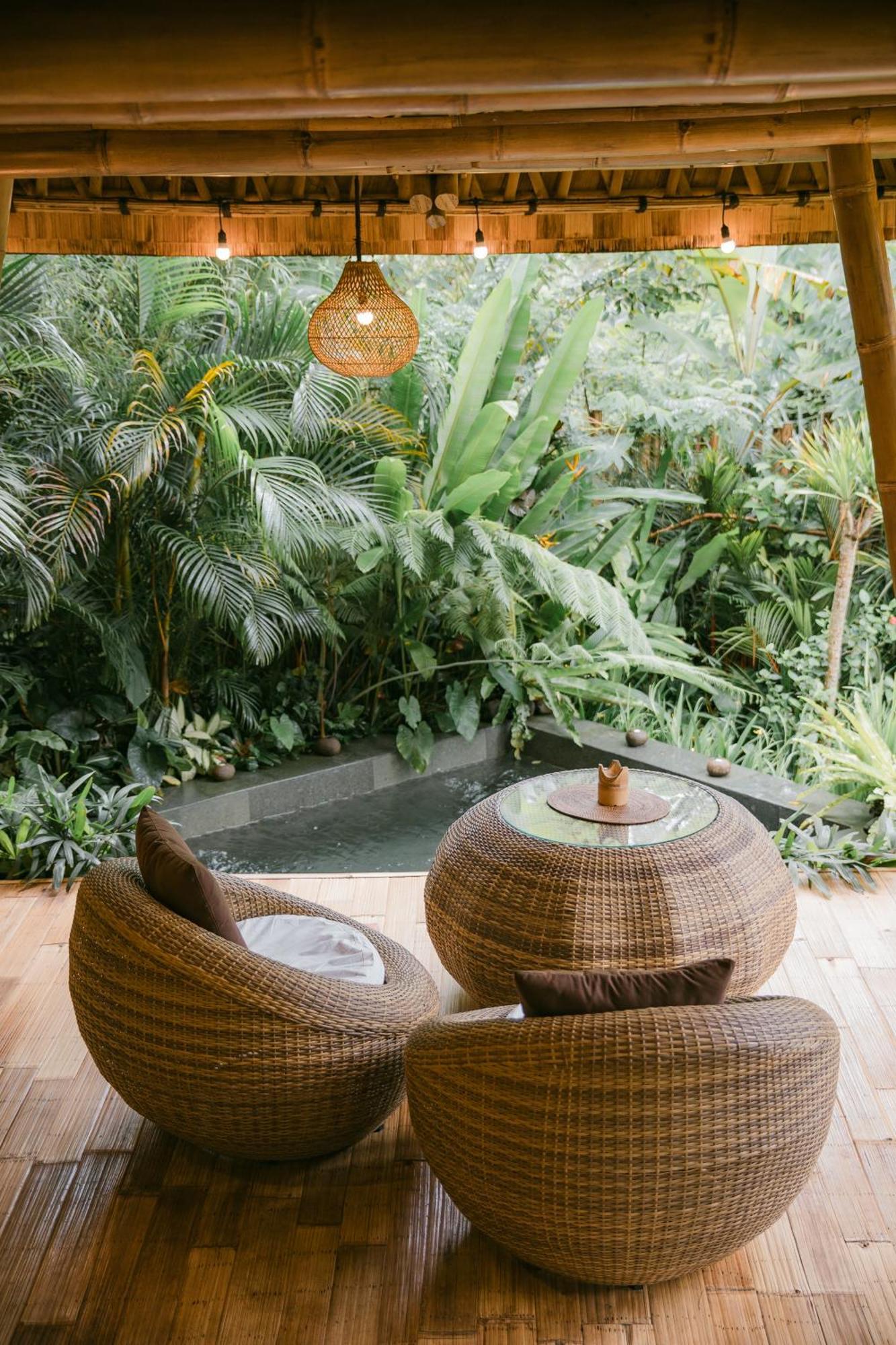 Alamvaya Bali Bamboo House Villa Сидемен Екстериор снимка