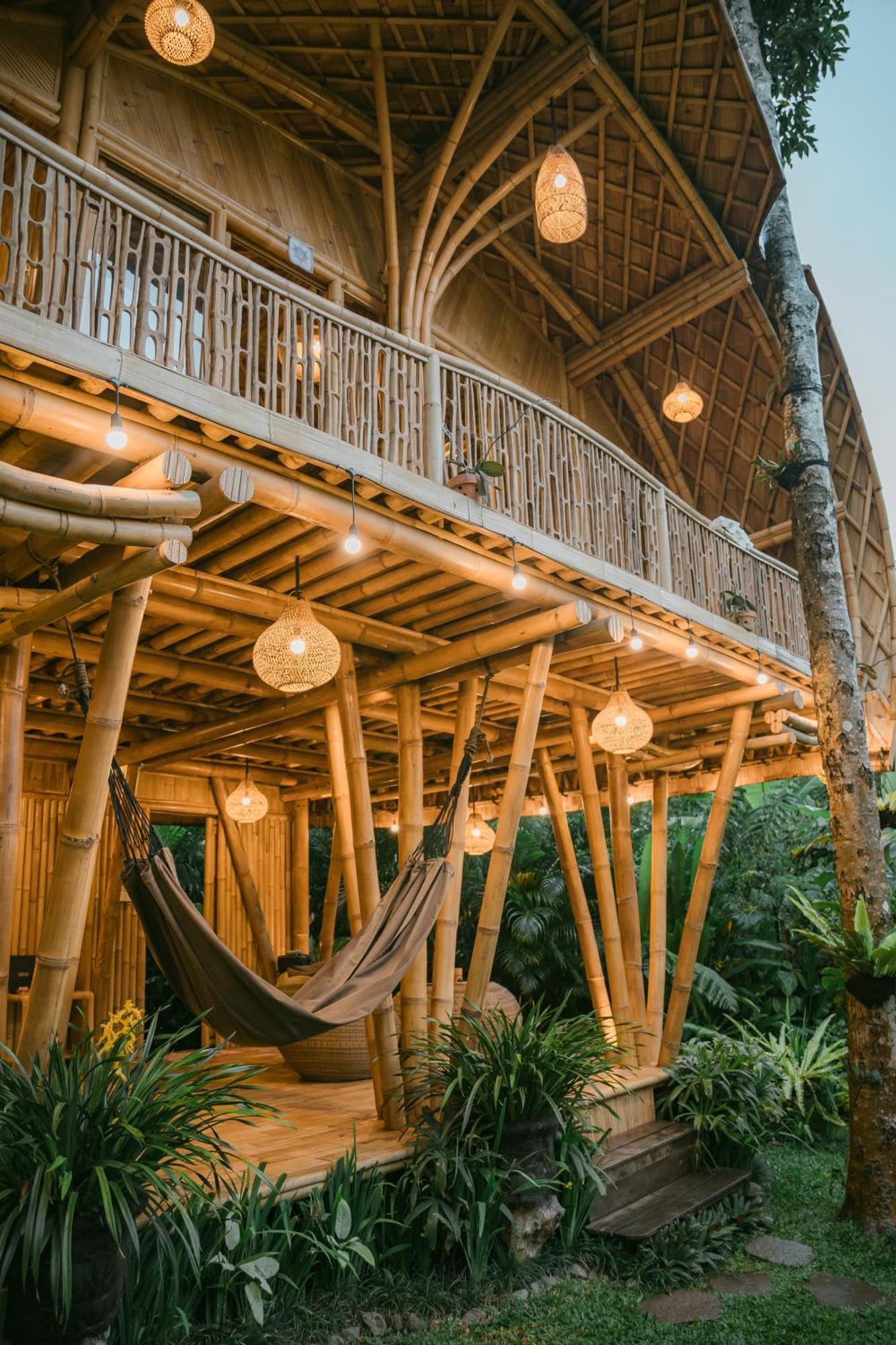 Alamvaya Bali Bamboo House Villa Сидемен Екстериор снимка